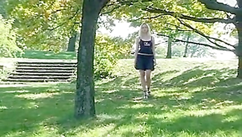 Fabulous flashing video with public scenes 5 Fabulous flashing video with public scenes 5