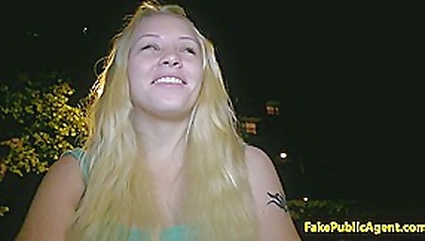 Public euro pickedup and cockriding