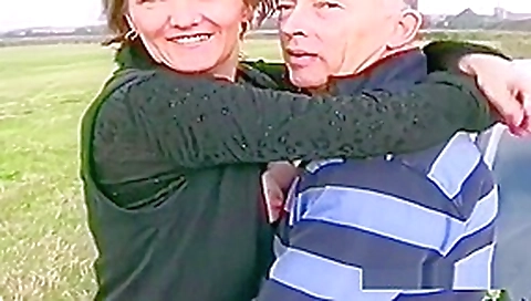 Older Mature Couple Risky Outdoor Sex Older Mature Couple Risky Outdoor Sex