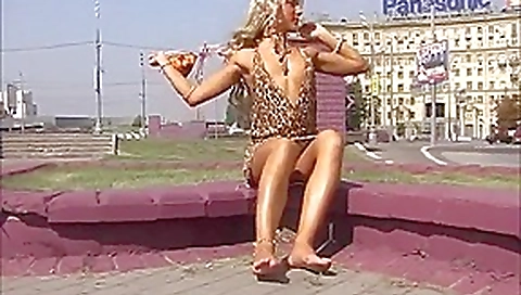 Barefoot Valeria - Moscow Public Slut 2 Barefoot Valeria - Moscow Public Slut 2