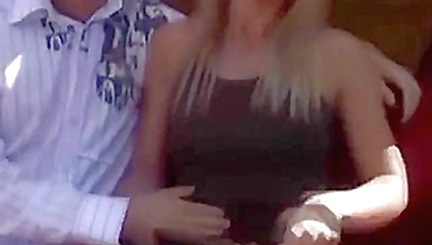 Amateur french GF flashing in public