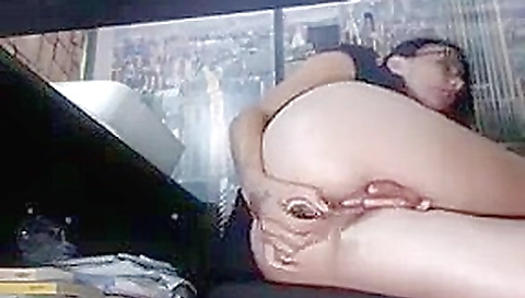 Hot chick masturbates at work Hot chick masturbates at work