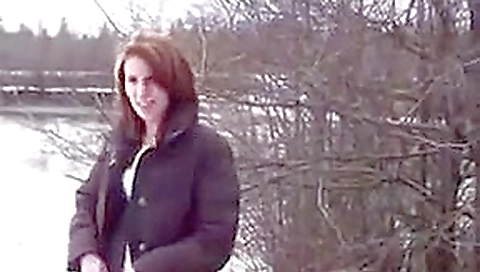 Snowy piss and tampon change