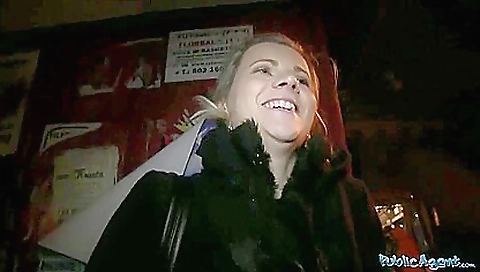 Lady Suck And Gets Shagged In Public Lady Suck And Gets Shagged In Public