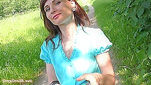 Jeny Smith sun bathing naked in public Jeny Smith sun bathing naked in public