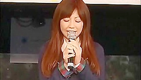 Japanese pop singer fucks her audience ( 4) Japanese pop singer fucks her audience ( 4)